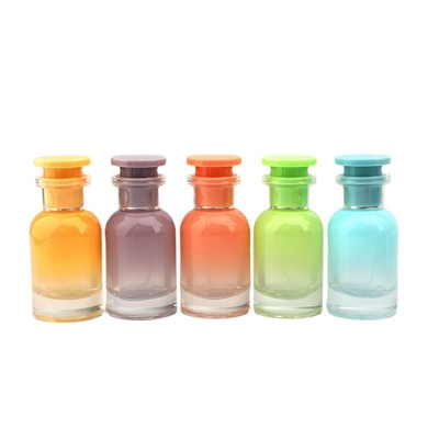 kaufen Hersteller, die Großhandelsstelle 30ml Parfümflasche, Schrauben-Mund sprühen, sprühen Farbsteigungs-Glas-Parfümflasche online manufacture