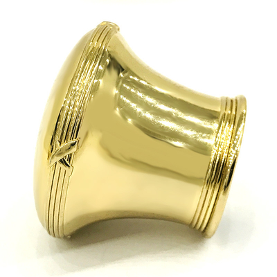 kaufen Aluminiumparfümflasche-Kappen kundenspezifische helle Gold-Farbe-Zamak online manufacture