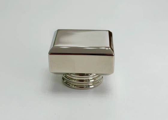 kaufen Luxuriöse Silber Zamak Parfümkappen Zinklegierung Parfüm Flaschen Deckel online manufacture