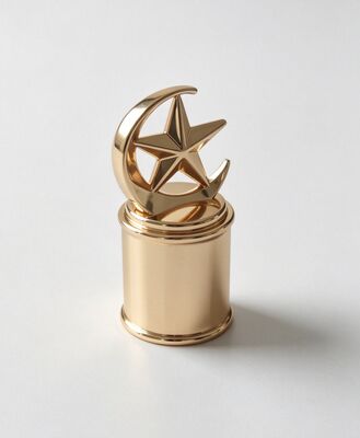 kaufen Halbmond & Stern Zamak Parfümkappe - Luxuriöses Goldfinish Online-Herstellung