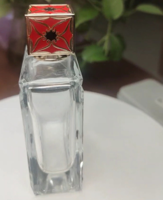 Luxus- kreative Würfel Zamac-Metall-Parfümflasche bedeckt Universal-Fea 15Mm mit einer Kappe