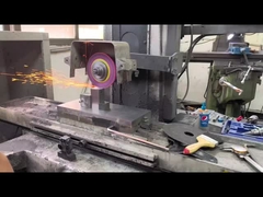 Professionelle Fabrik für Parfümkappen aus Zinklegierung, Formenanpassung in Bearbeitung